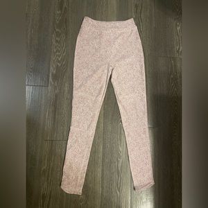 Gymshark- Tags attached leggings